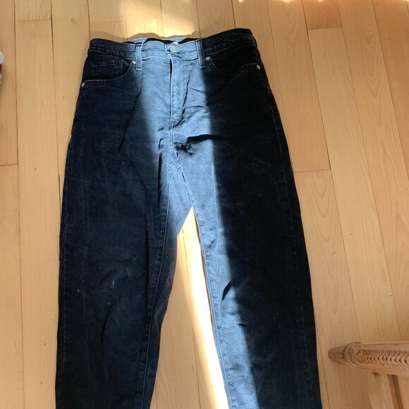 Levi's High Waisted Mom Jeans - Picture 2 of 3